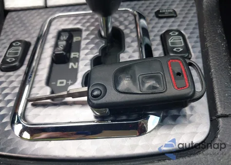 2003 Mercedes-Benz Slk 230 Kompressor из США, поврежденный, VIN WDBKK49F43F277168